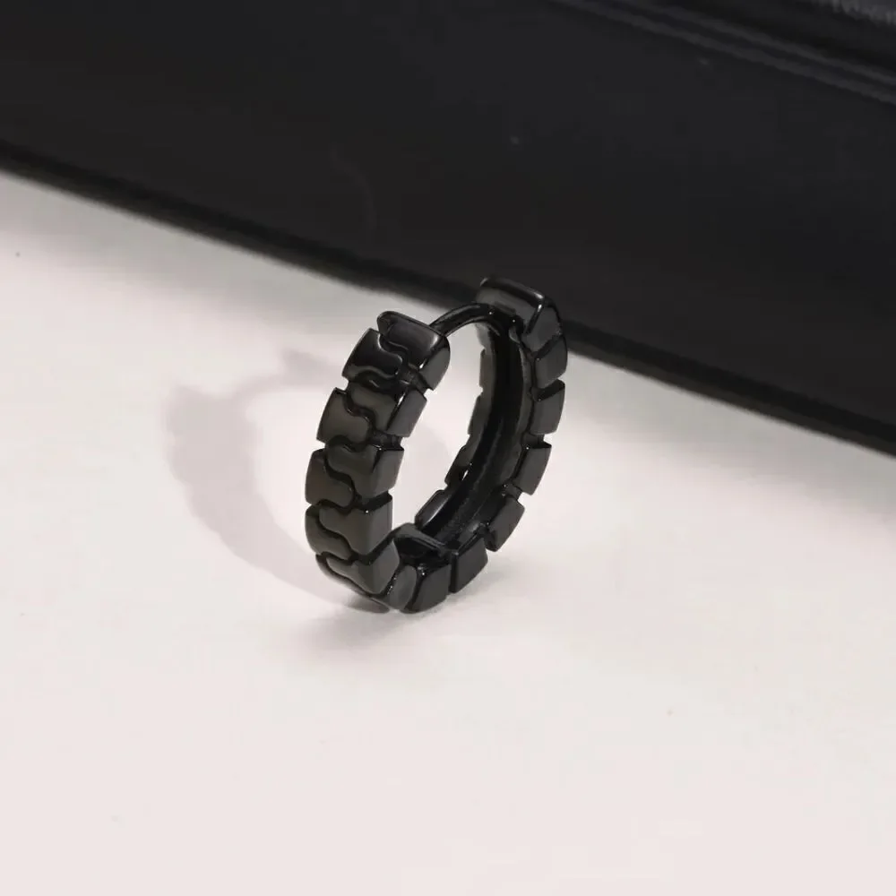 Black Hoop Structure Earrings